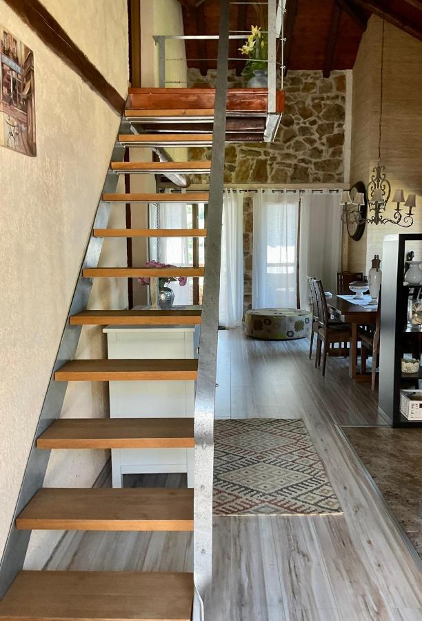 Villa Stonehouse Nea Roda Exterior foto