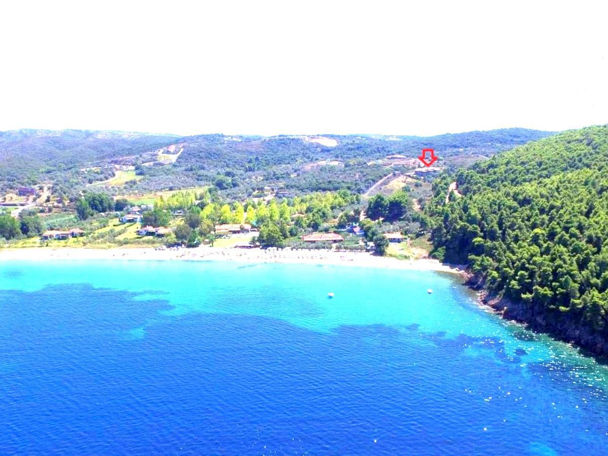 Villa Stonehouse Nea Roda Exterior foto